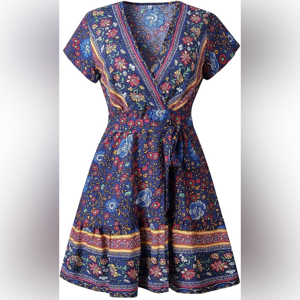 NWOT Temofon Floral Mini V-Neck Wrap Dress
